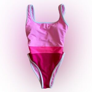 Lain Snow Barb(e) one piece